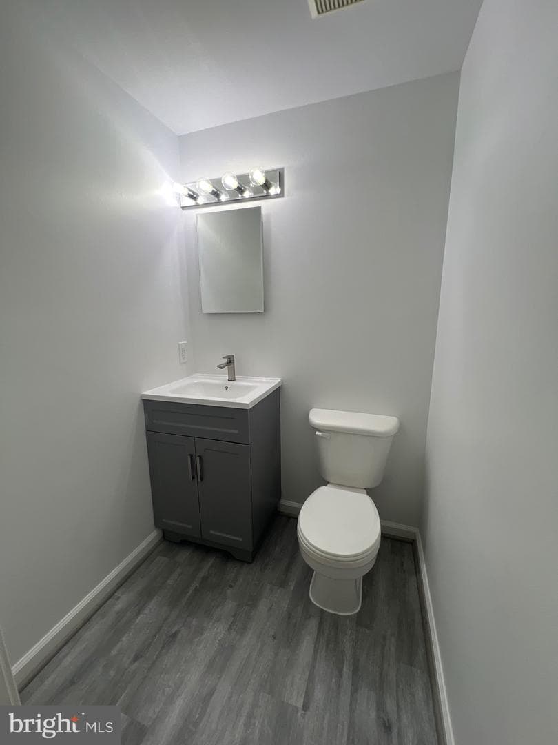 3024 N Dale Lane photo 7