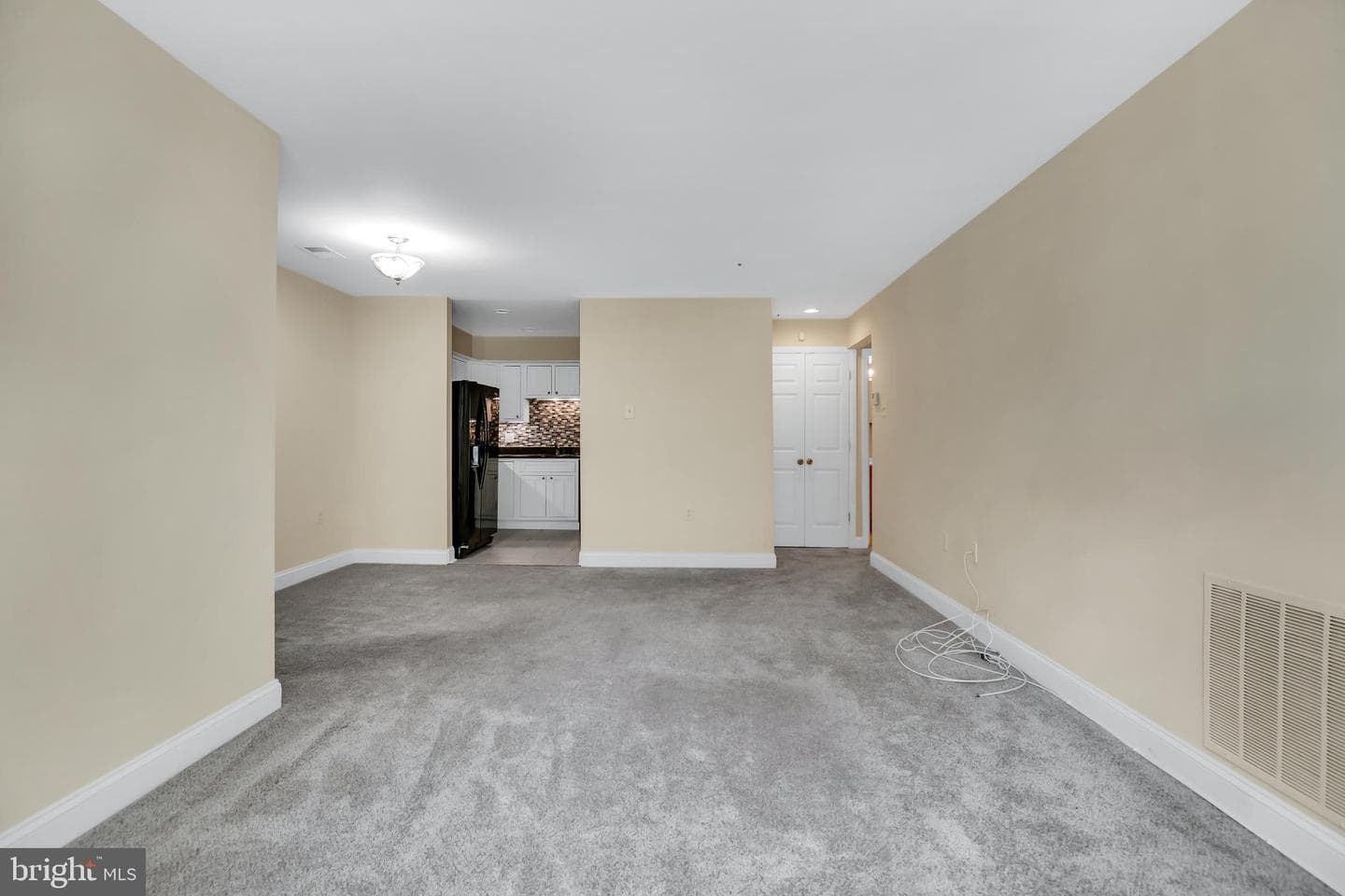 8883 Rusland Court photo 7