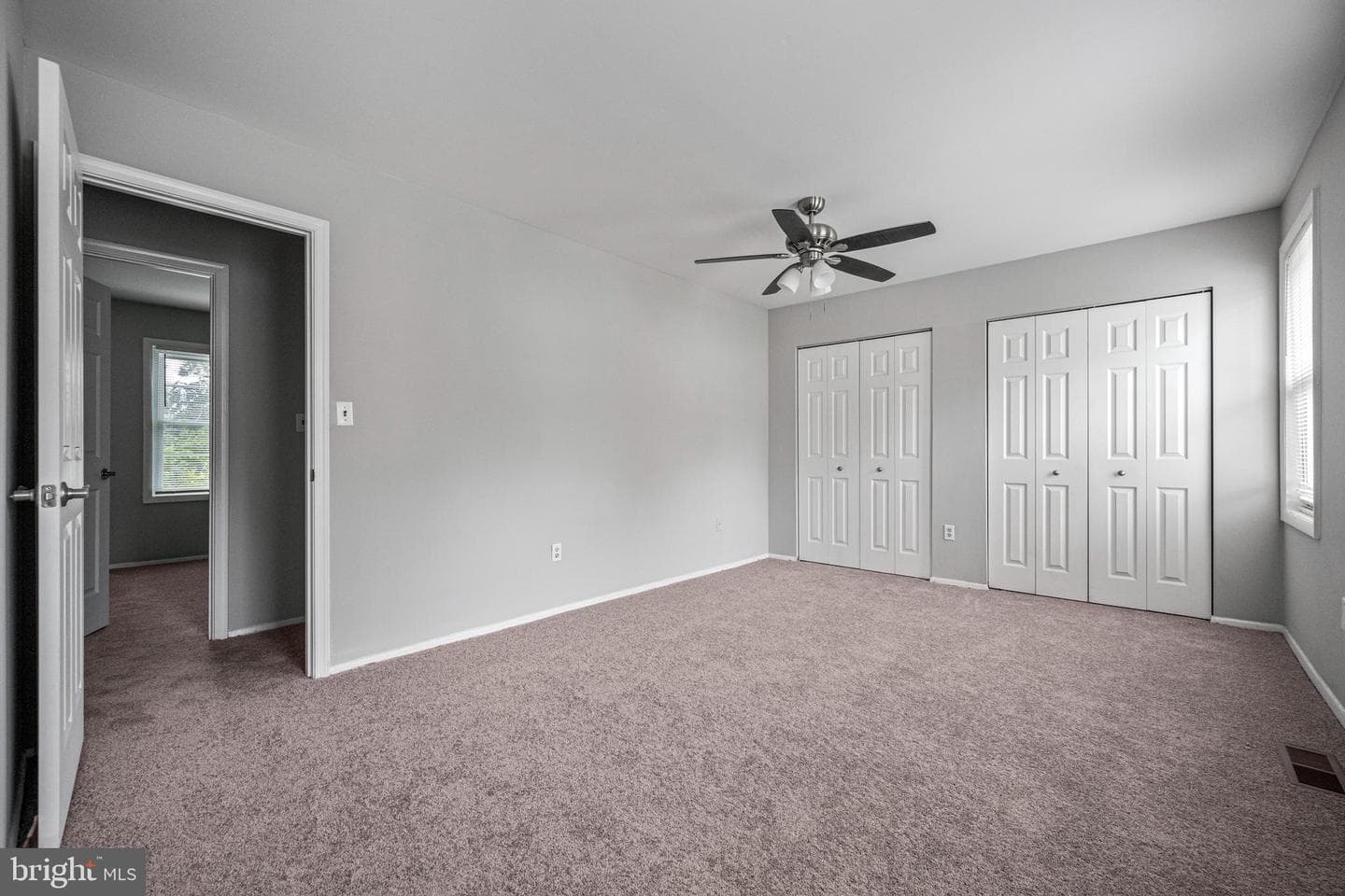 5059 Berwyn Road photo 16