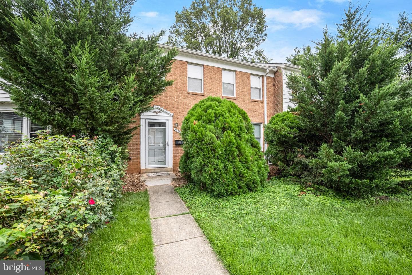 5059 Berwyn Road photo 3