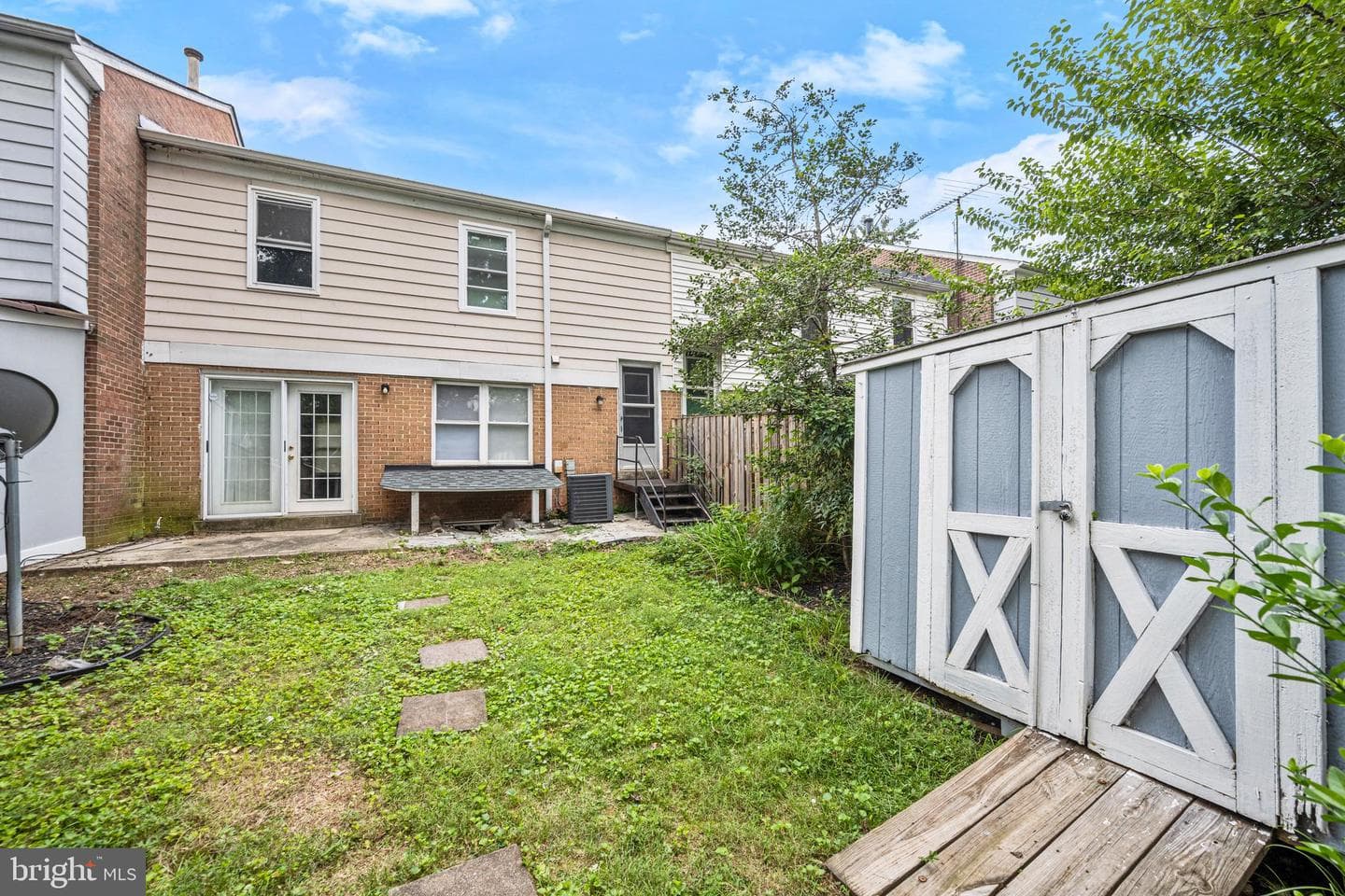 5059 Berwyn Road photo 33