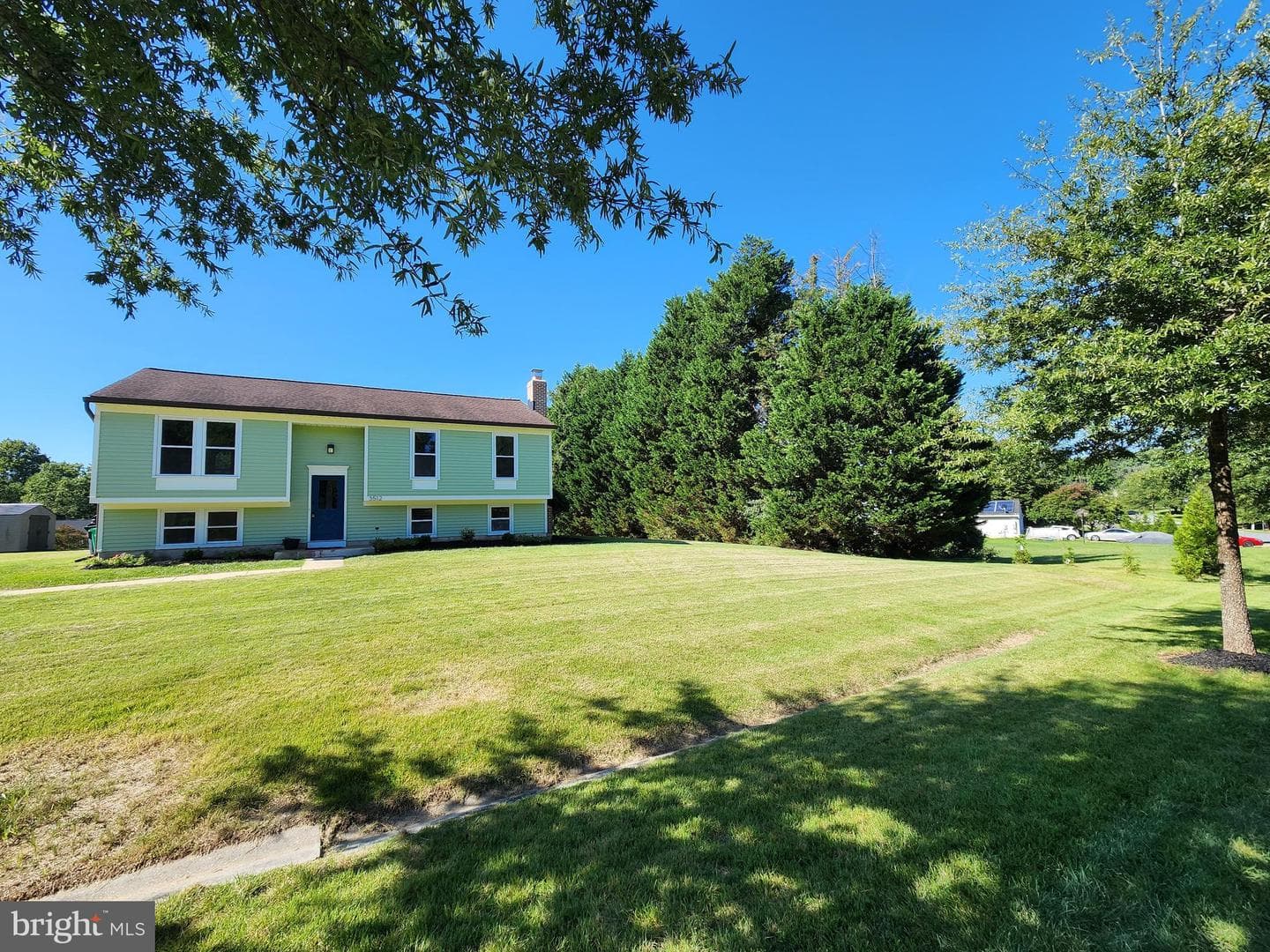 3512 Saville Lane photo 2