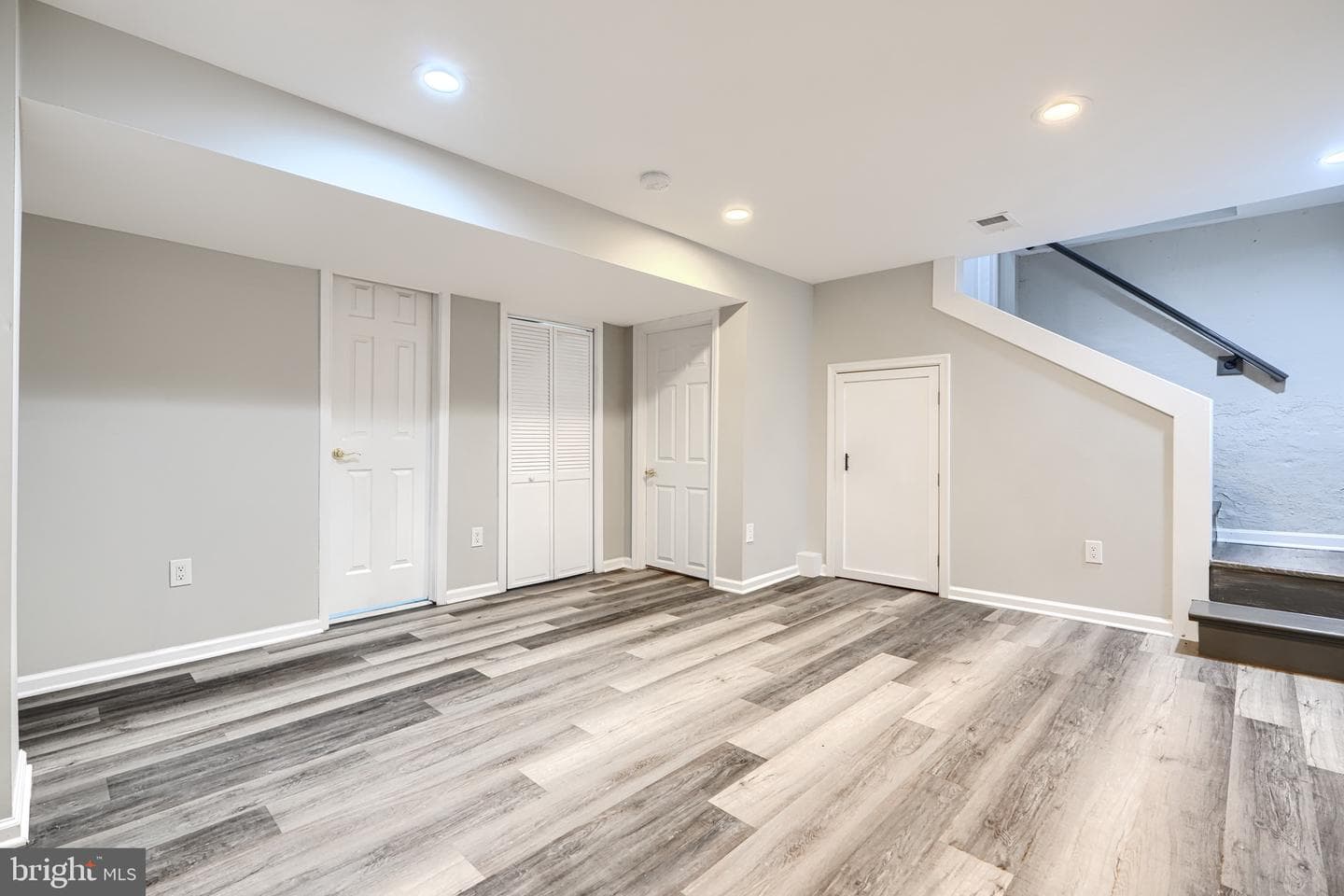 5006 Edgewood Road photo 33