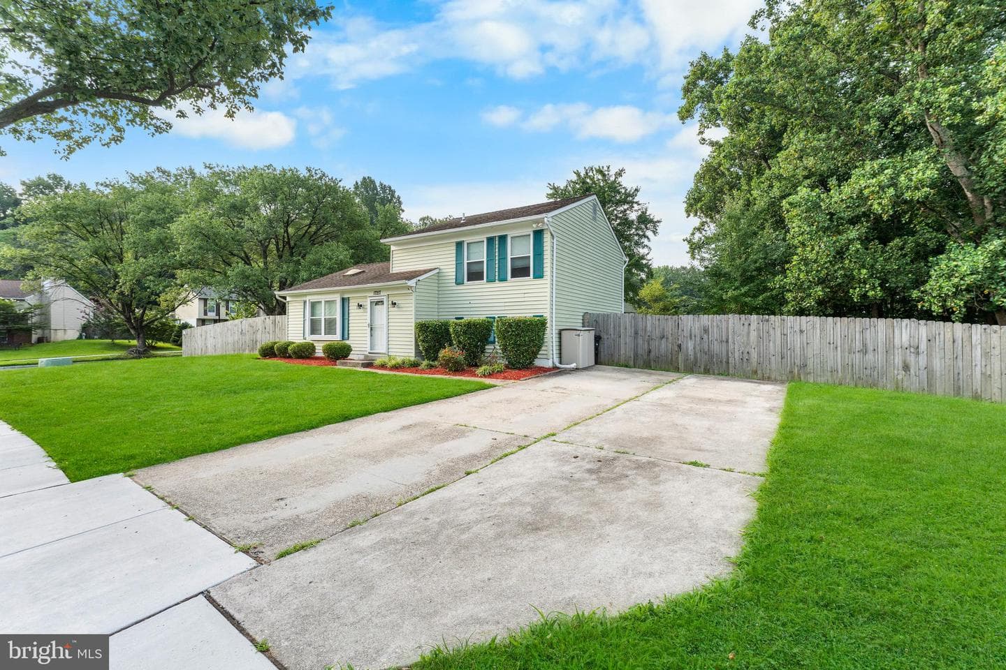 17217 Brookmeadow Lane photo 4