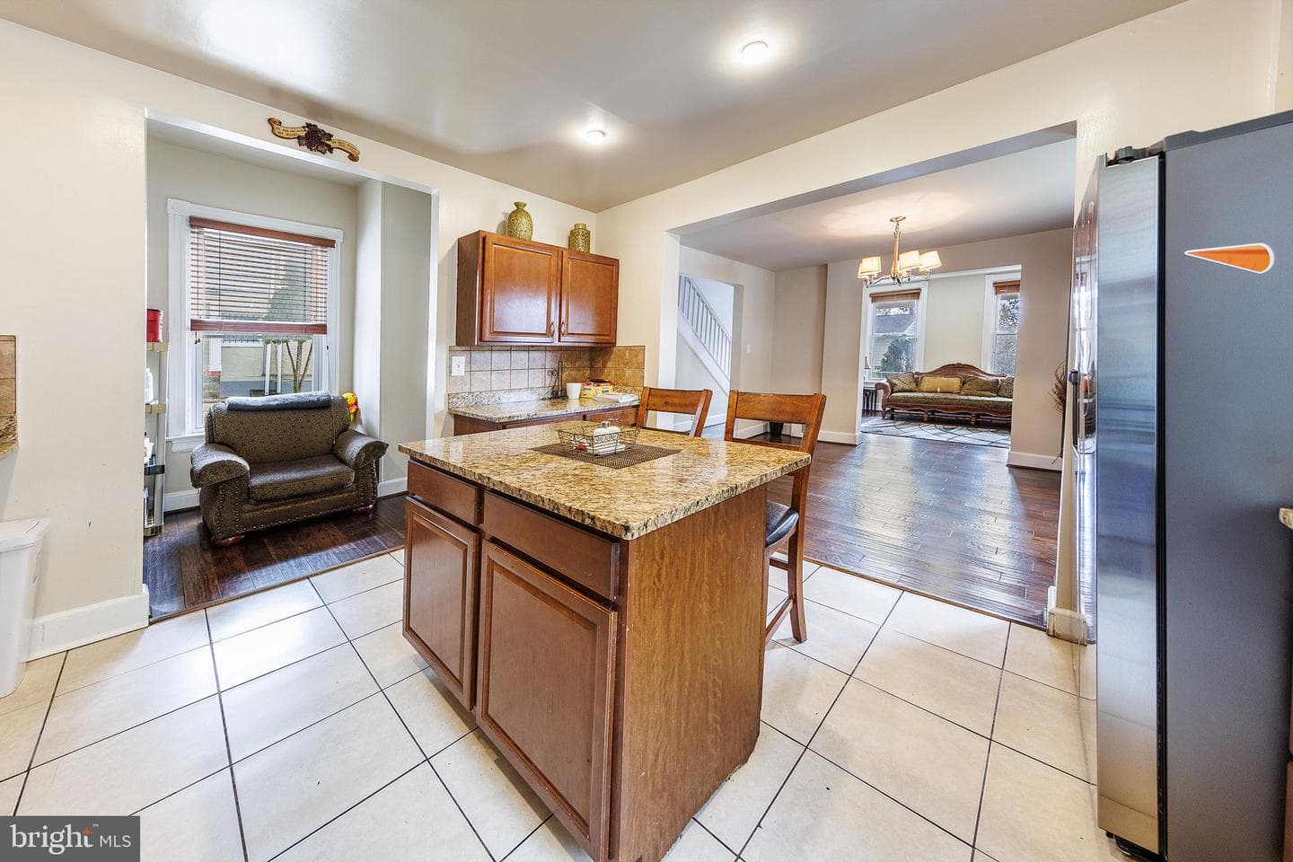 1603 Warren Avenue photo 8