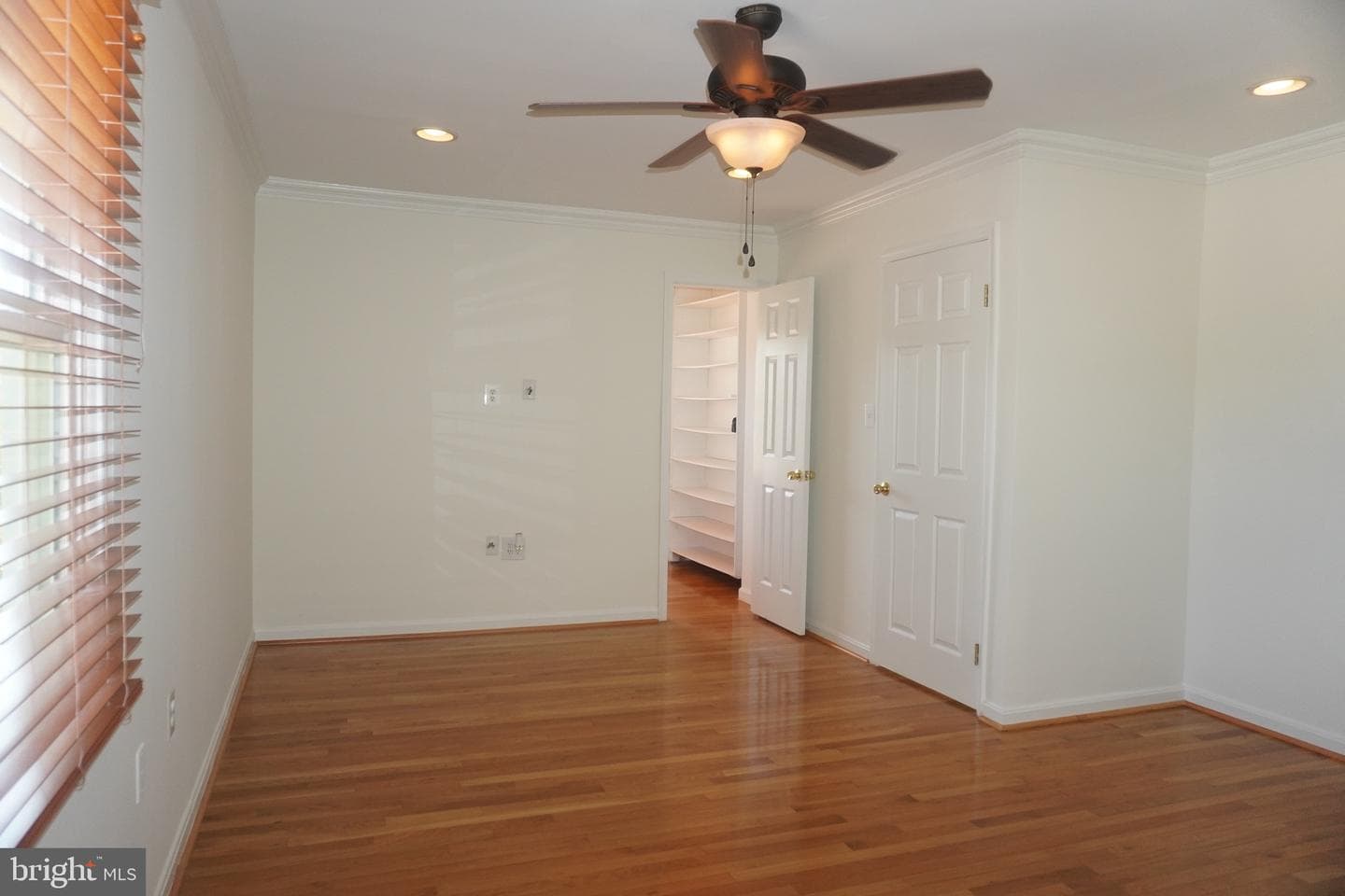 6709 Middlefield Road photo 9