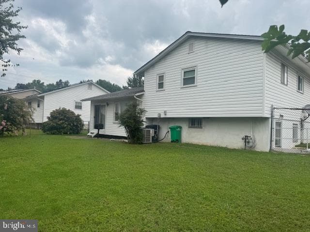 6556 Princess Garden Parkway photo 4