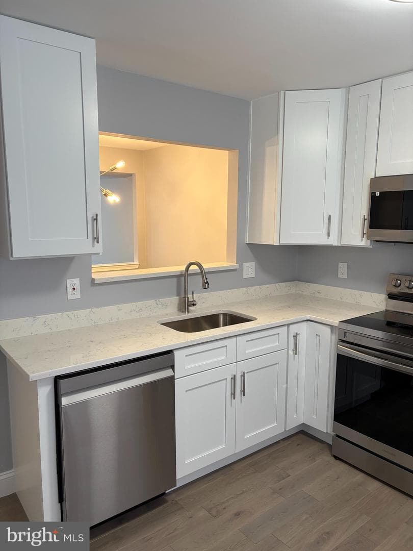 7300 Flag Harbor Drive photo 11