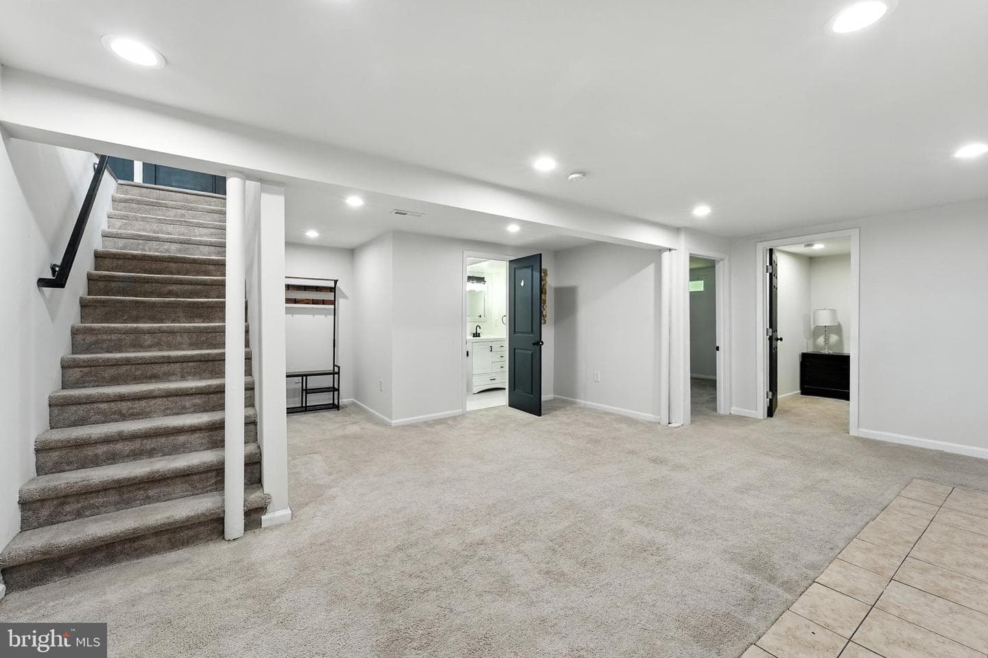 6305 Middleton Lane photo 29
