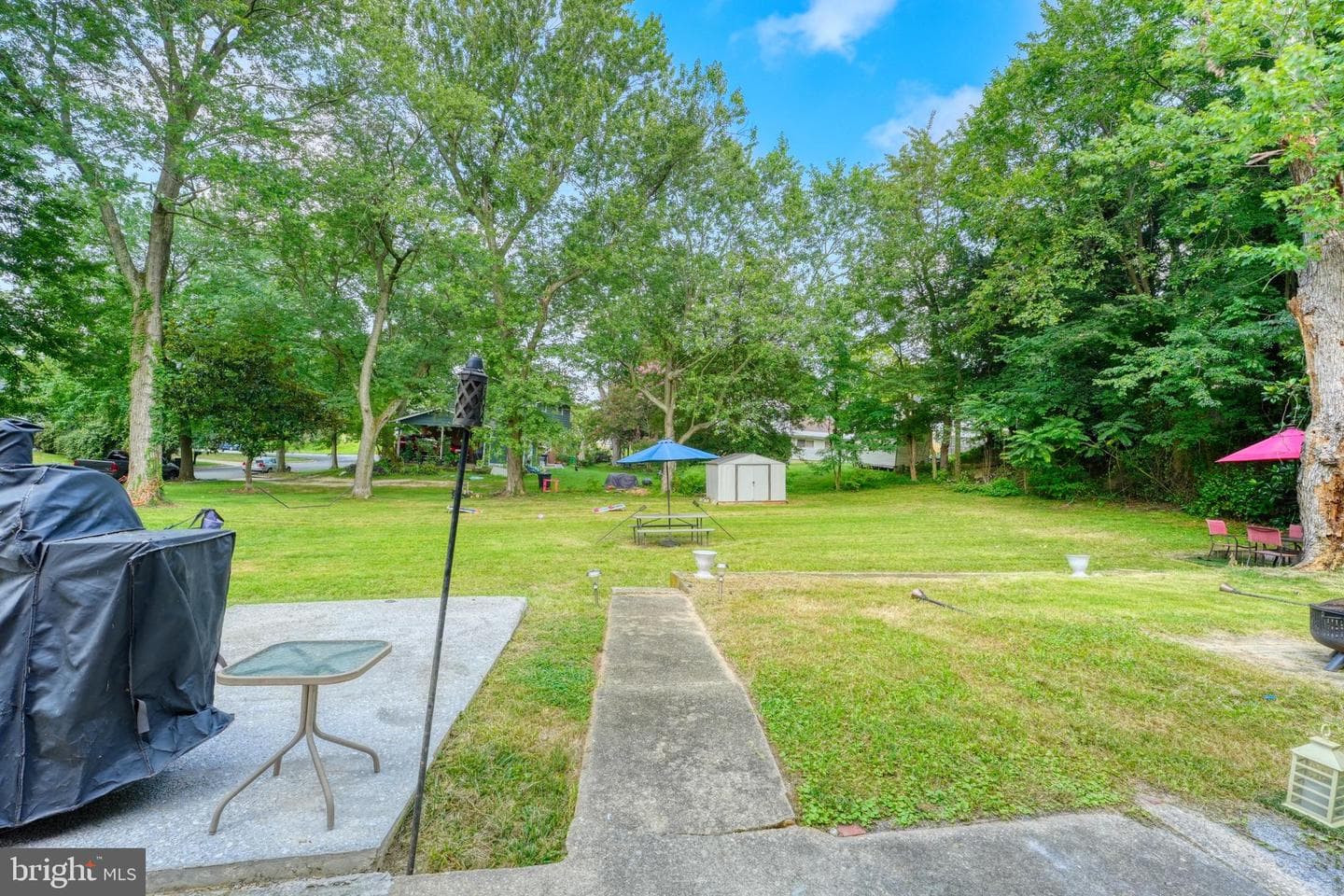 6305 Middleton Lane photo 46