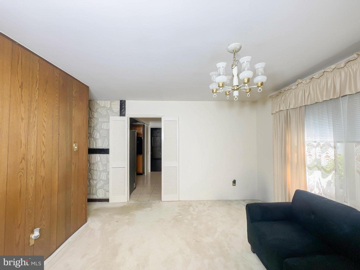 16022 Pond Meadow Lane photo 14