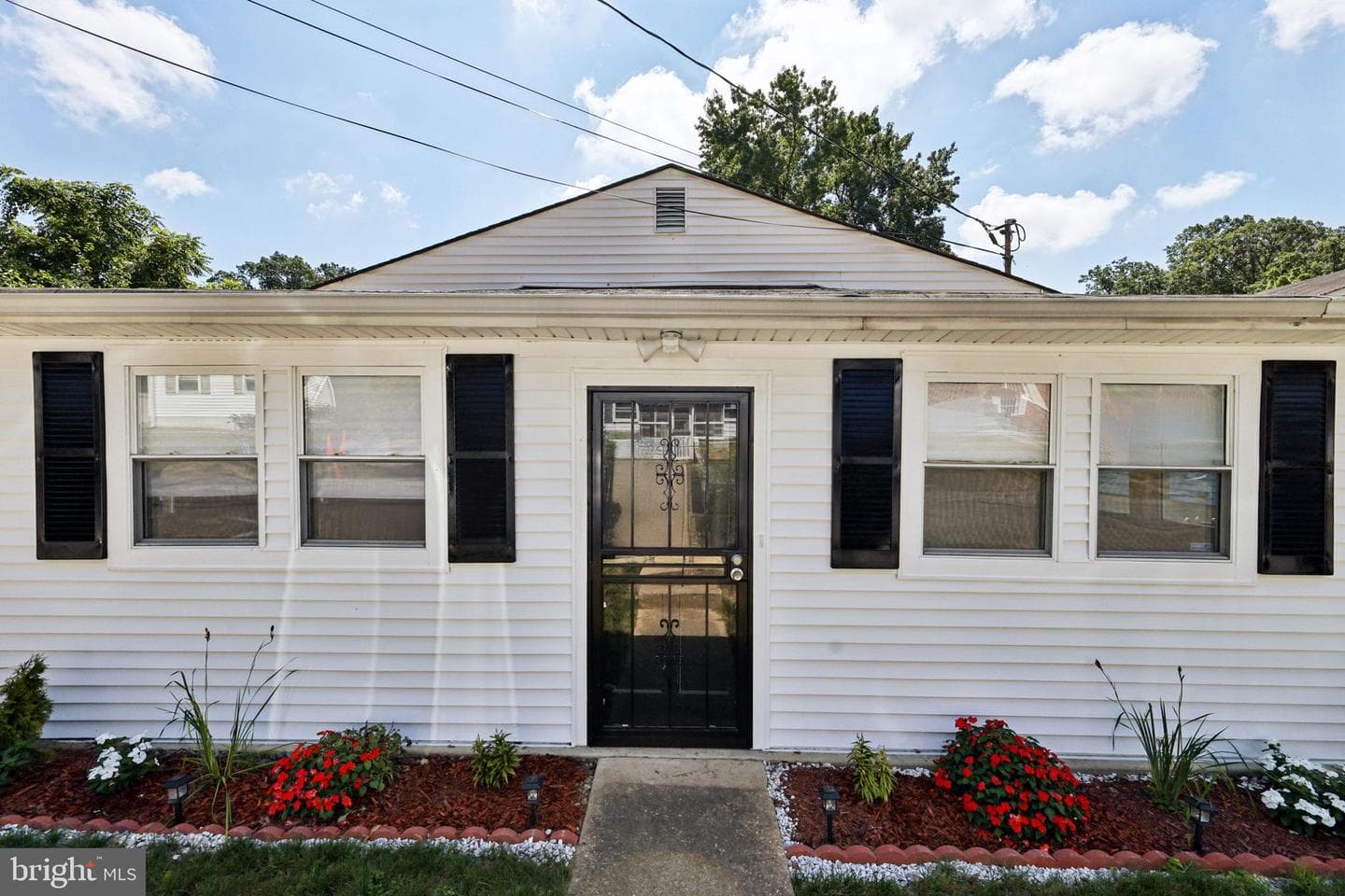 1528 Ruston Avenue photo 1