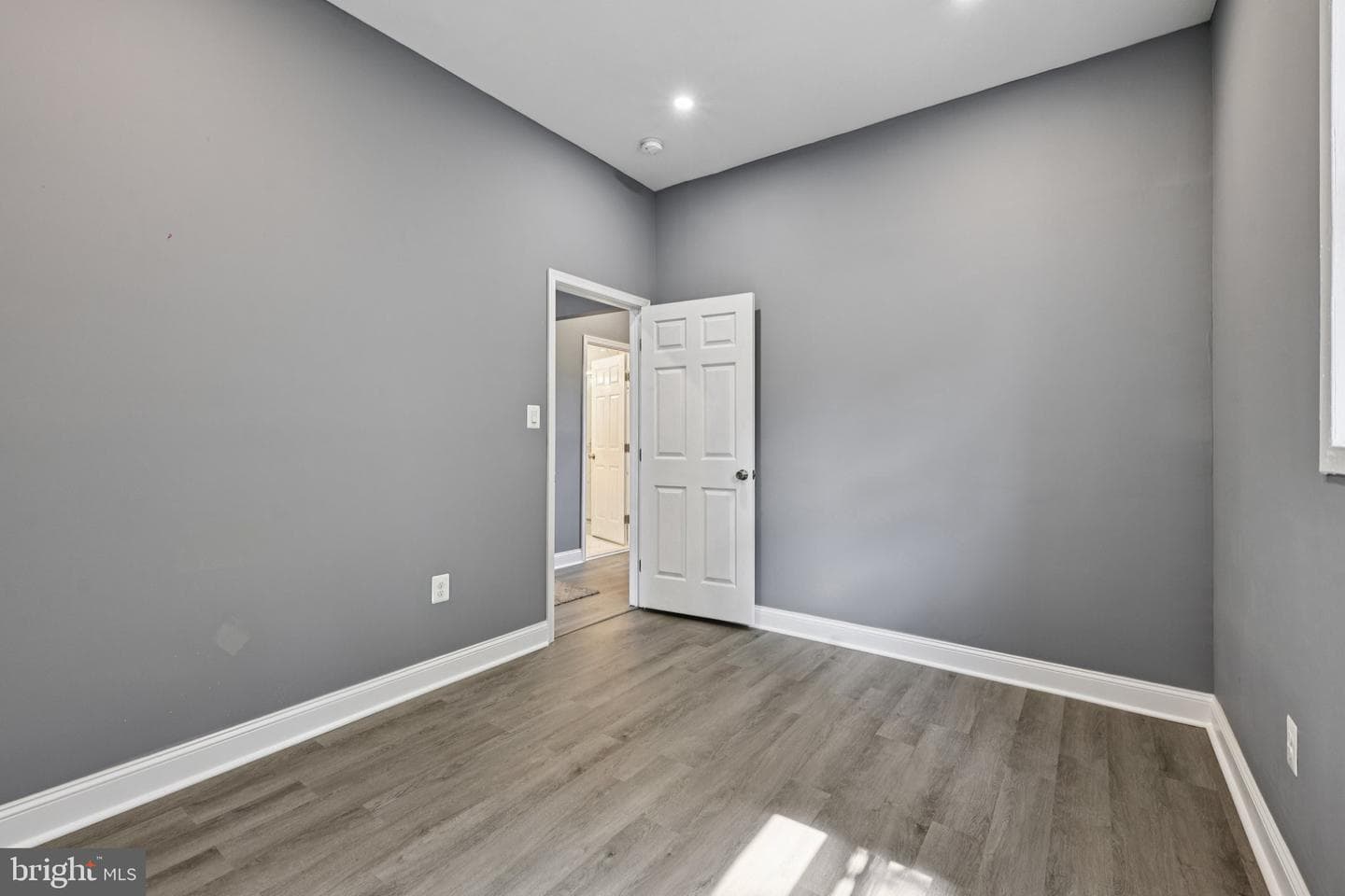 1528 Ruston Avenue photo 23