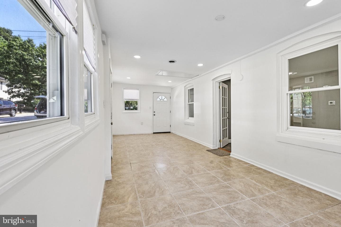 1528 Ruston Avenue photo 3