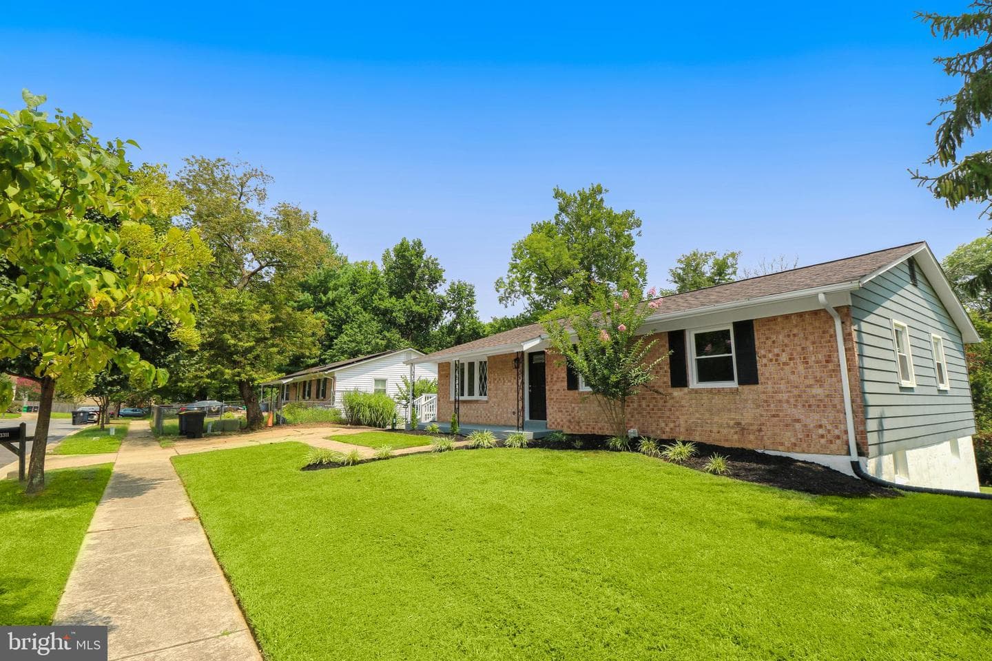 3311 Michele Lane photo 3