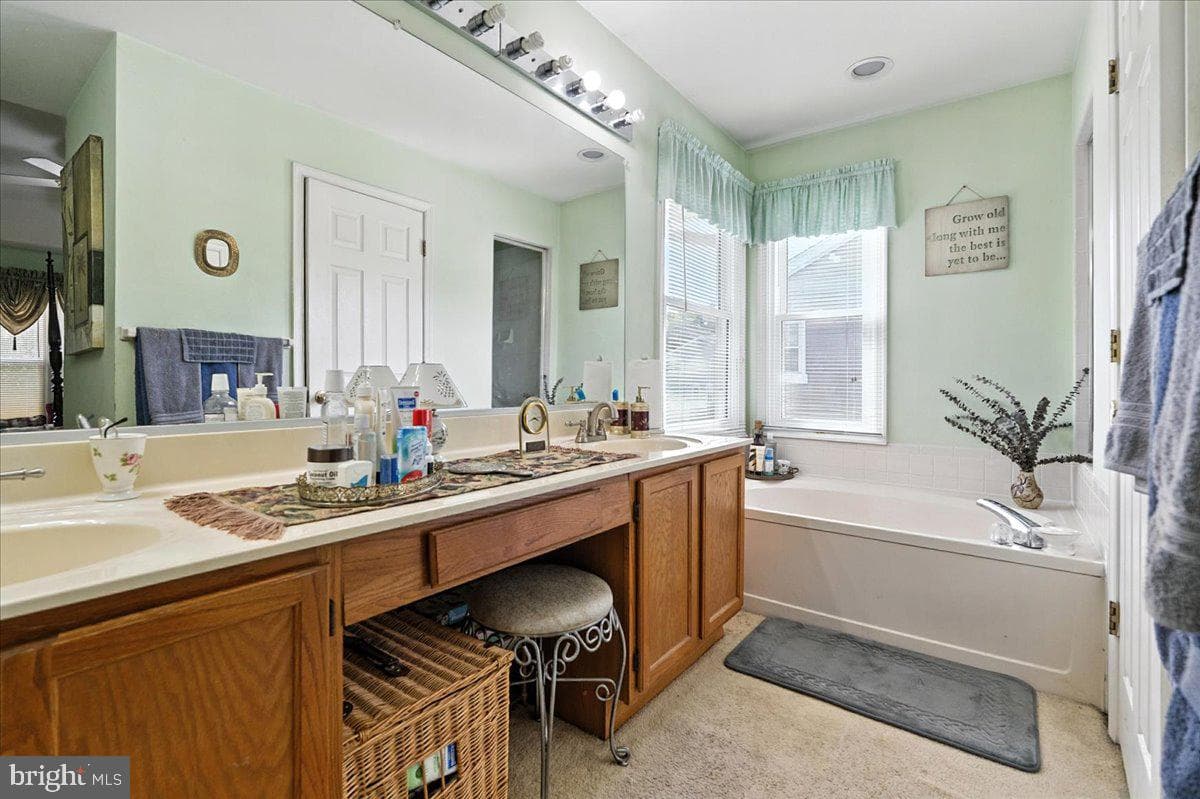 4105 Taunton Drive photo 12