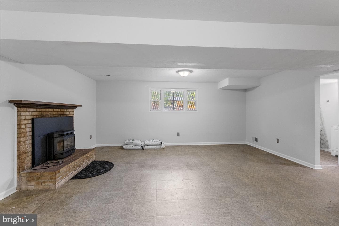 9800 Justina Court photo 24