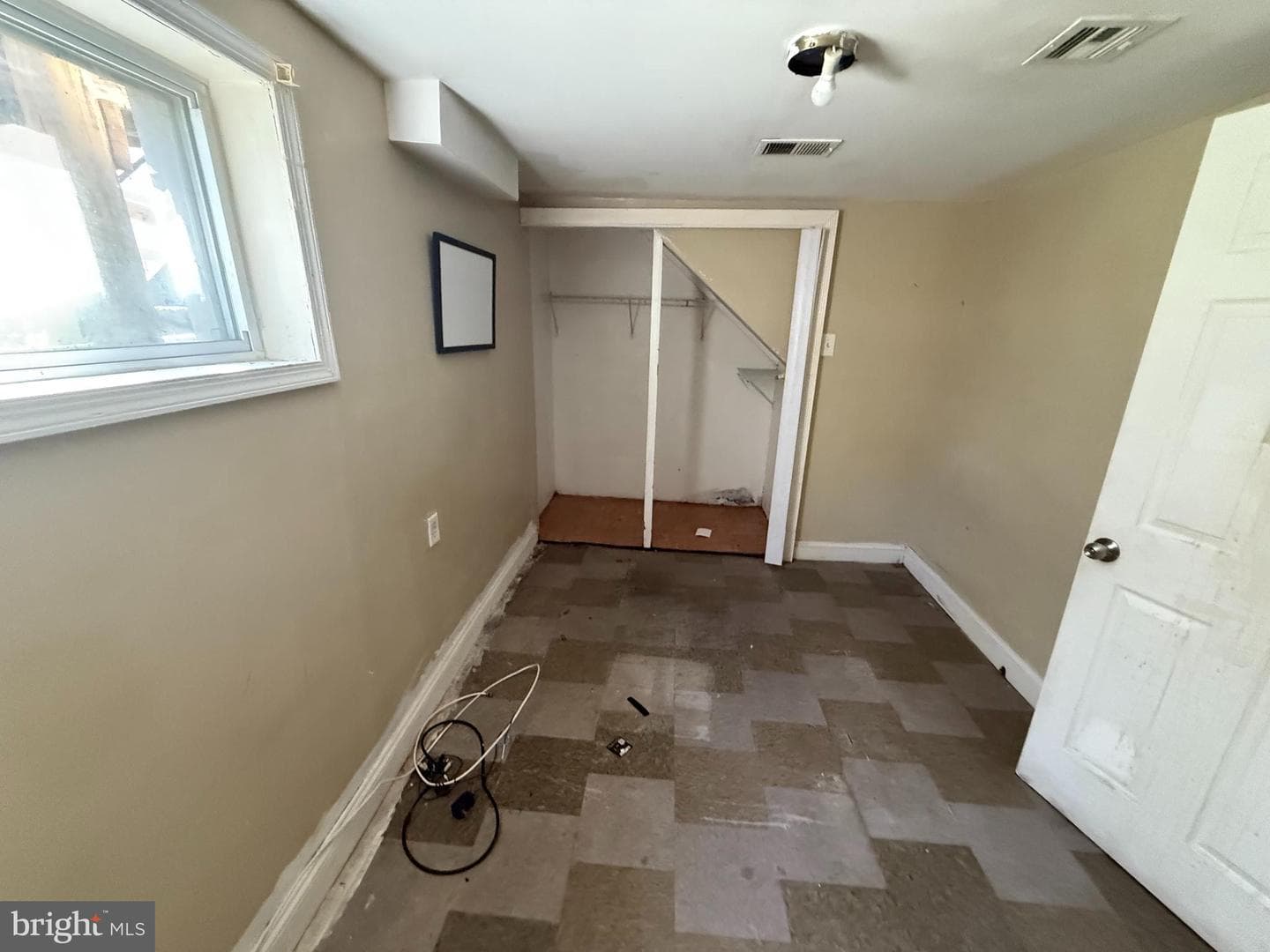 7003 Fairwood Road photo 13