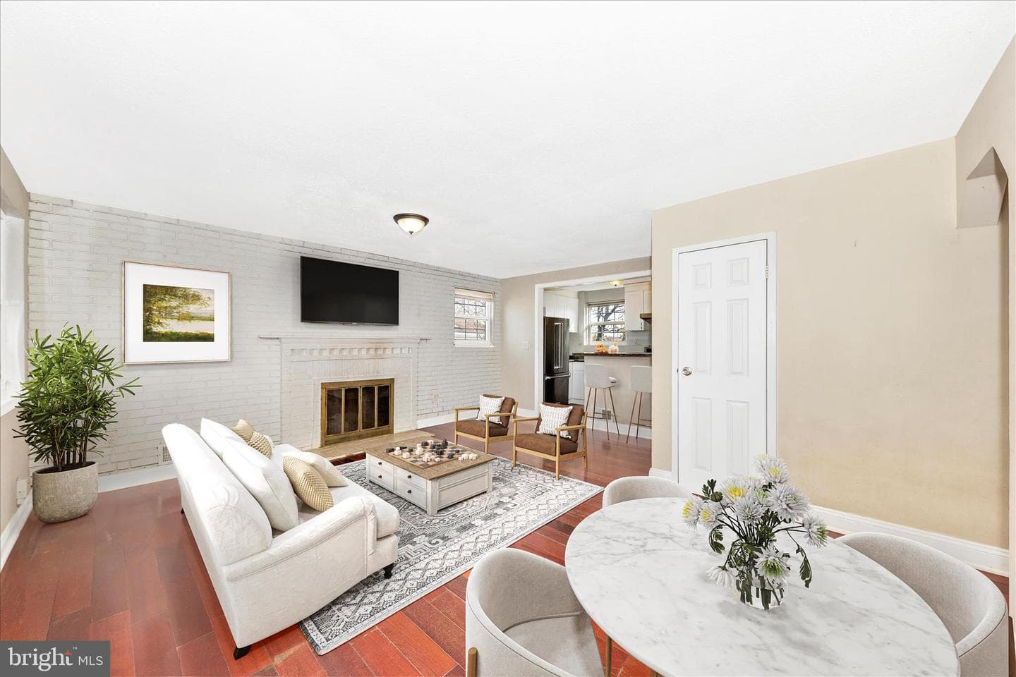 8109 Riggs Road photo 2