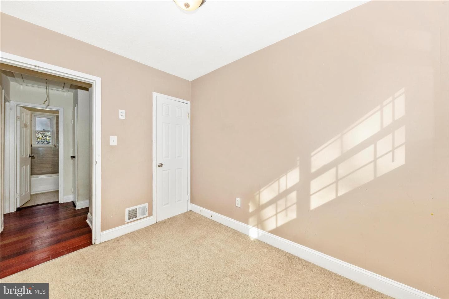 8109 Riggs Road photo 23