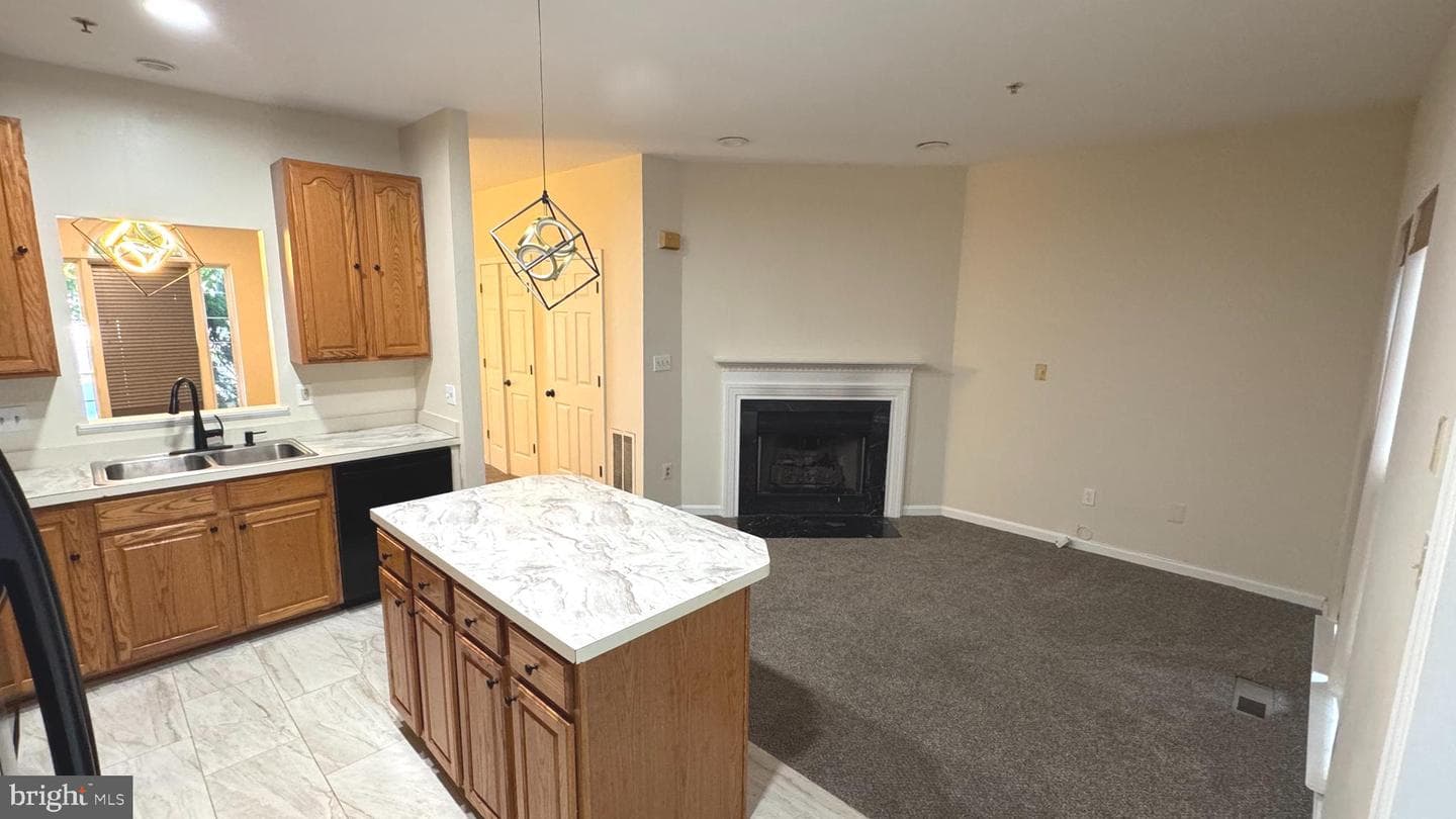 12606 Marlton Center Drive photo 3