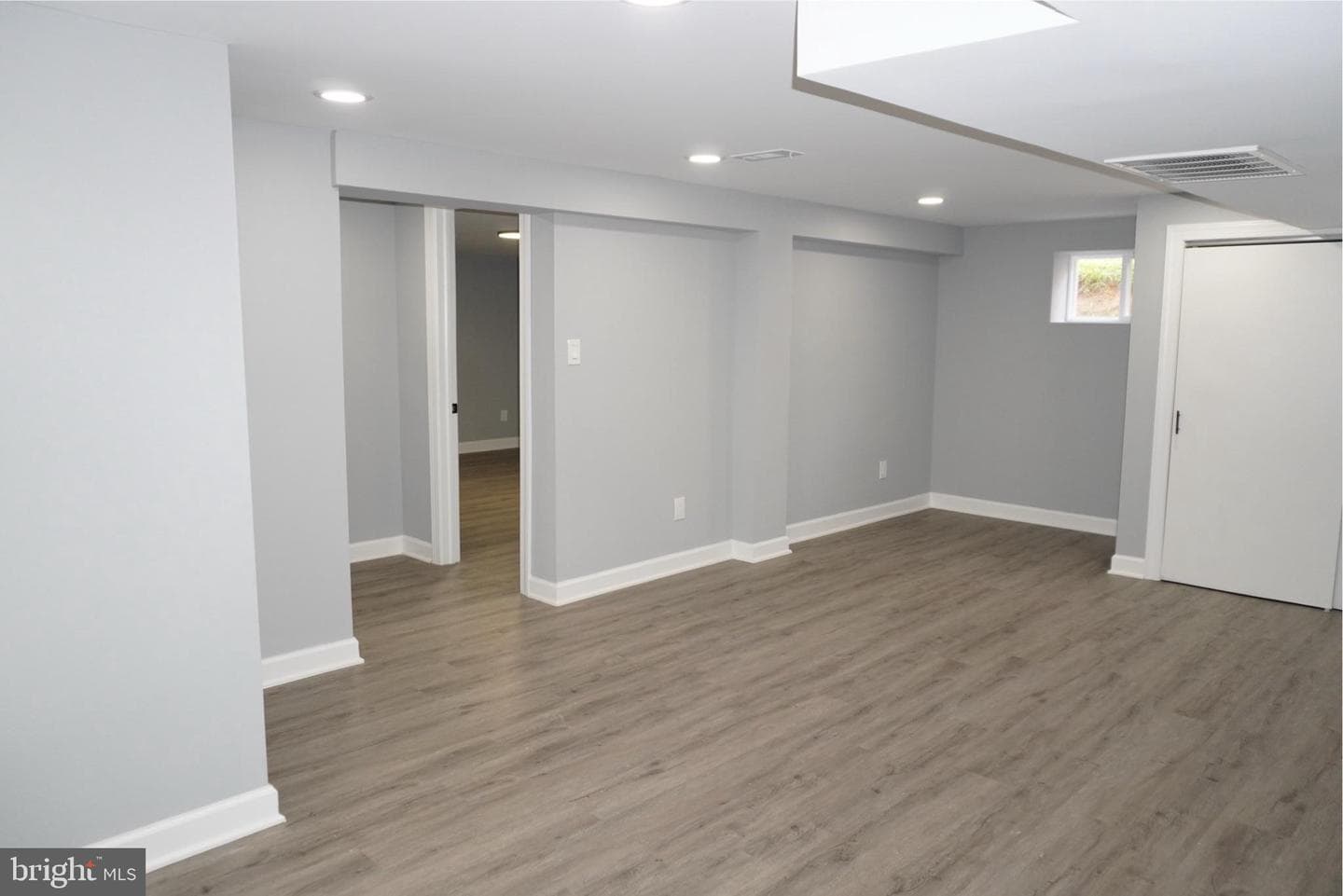 6516 Adak Street photo 31