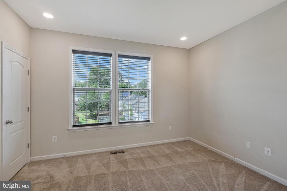 8603 Sweet Rose Court photo 15