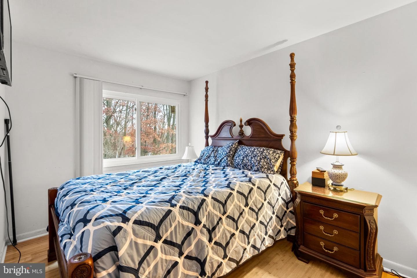 8111 Bird Lane photo 21