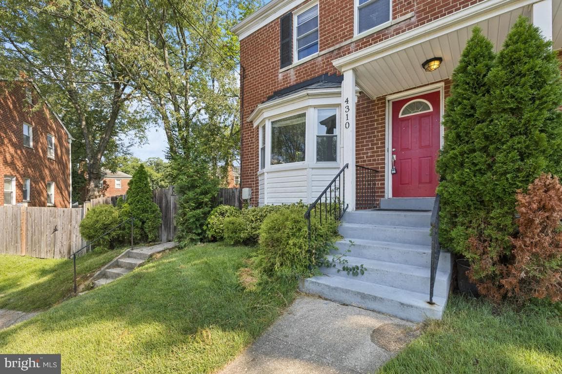 4310 23rd Parkway photo 2