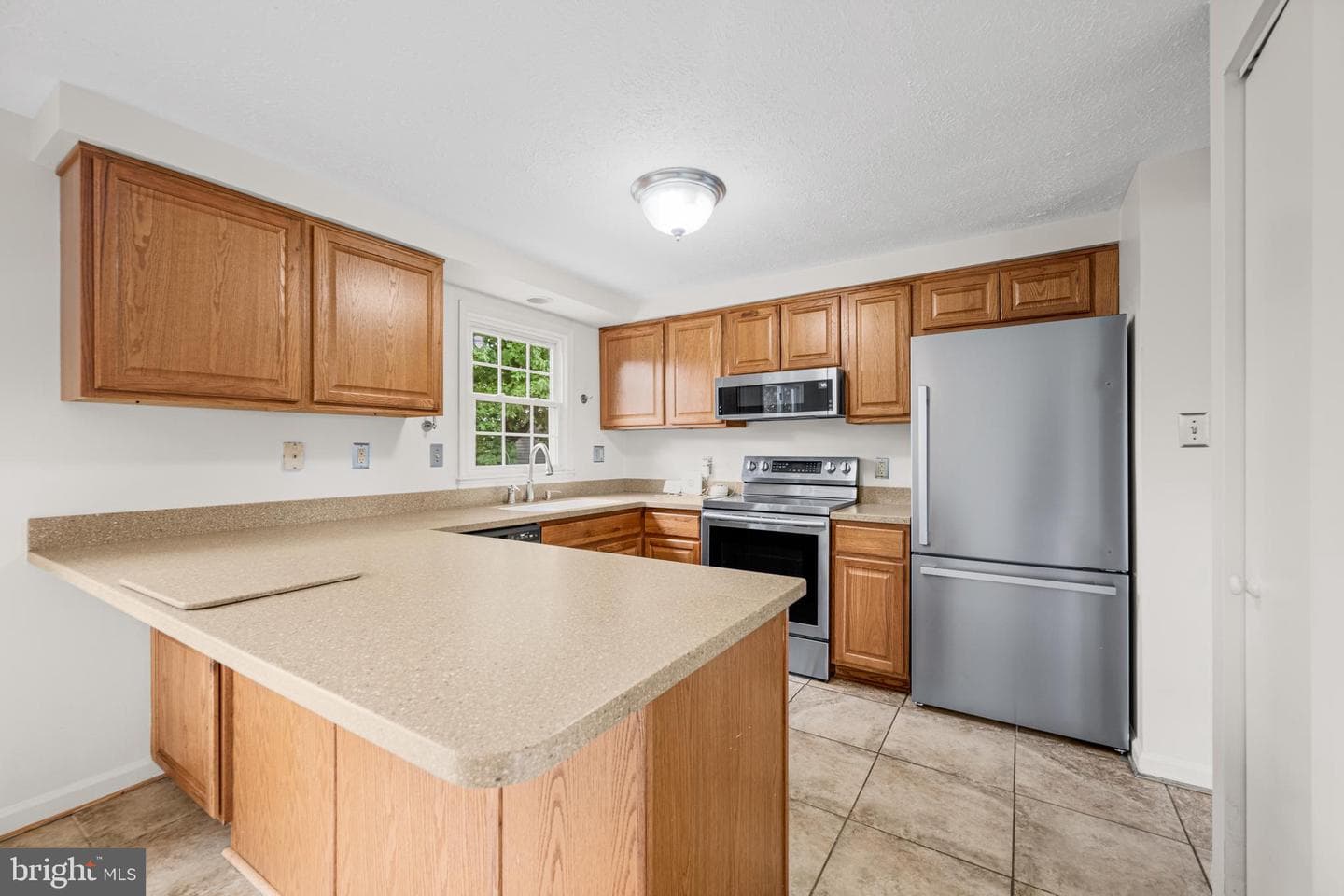 13216 Golden Oak Drive photo 10