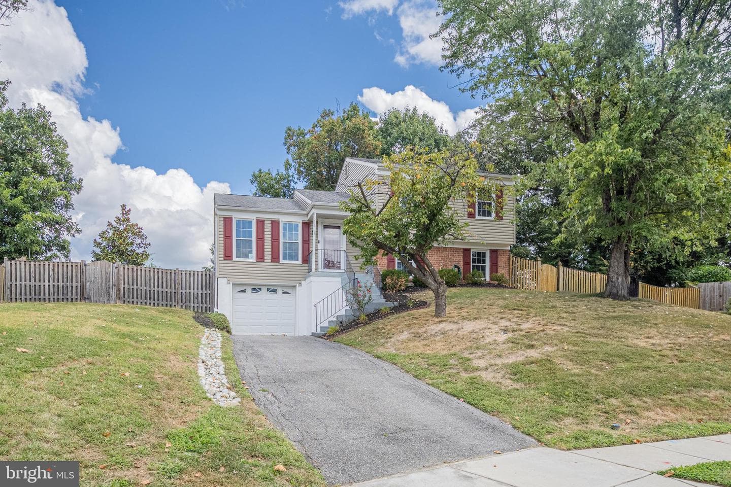 13216 Golden Oak Drive photo 3