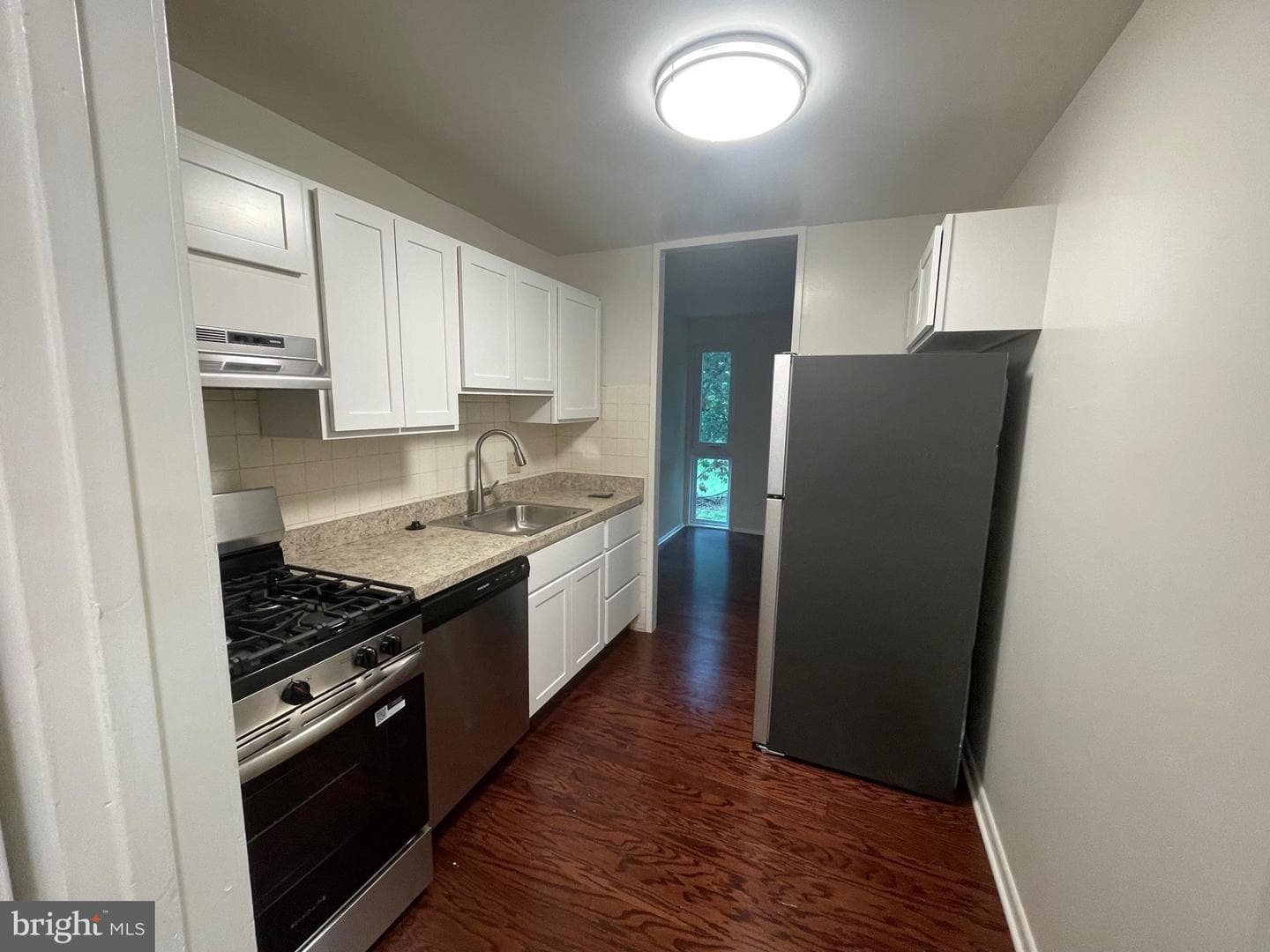 7260 Donnell Place #b4 photo 2