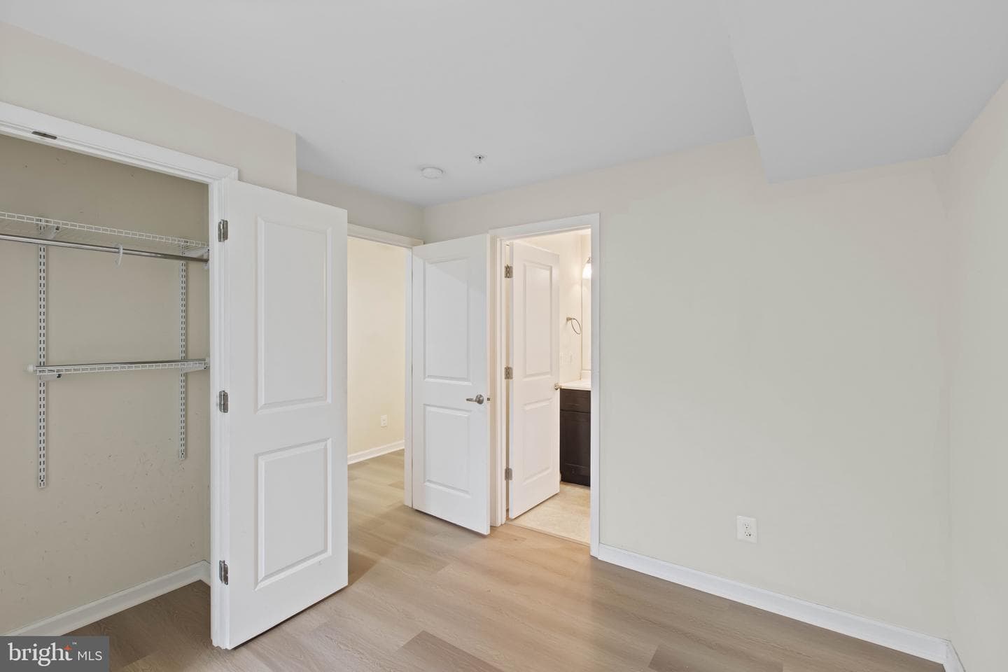 748 Maury Avenue photo 32