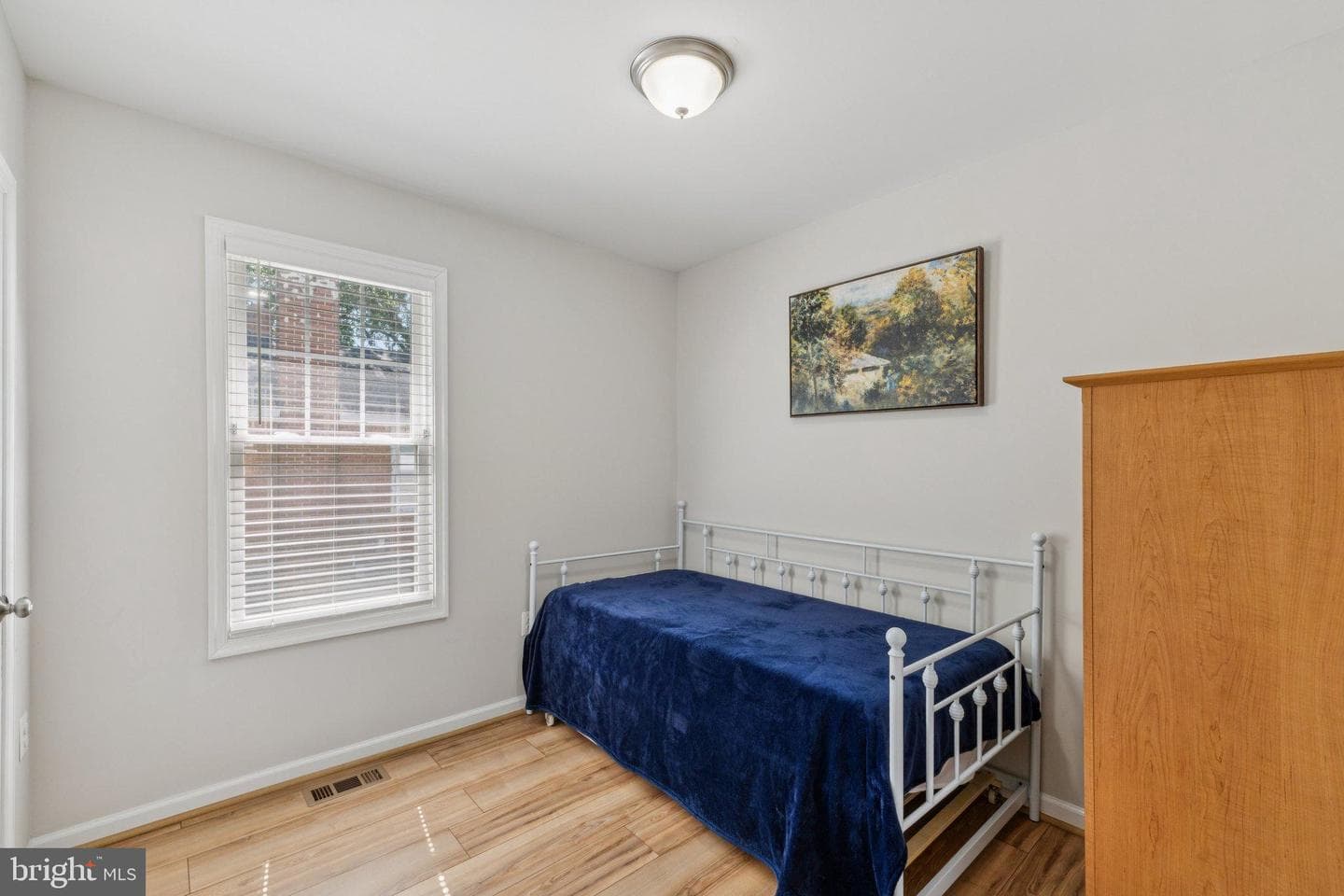 4204 Urn Street photo 10