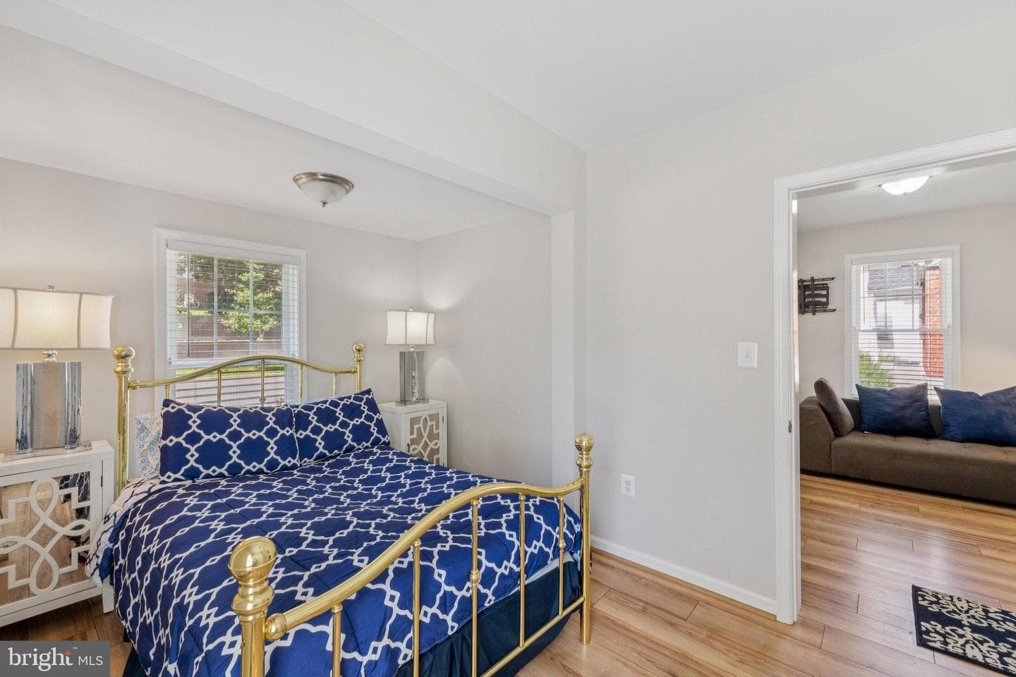 4204 Urn Street photo 9