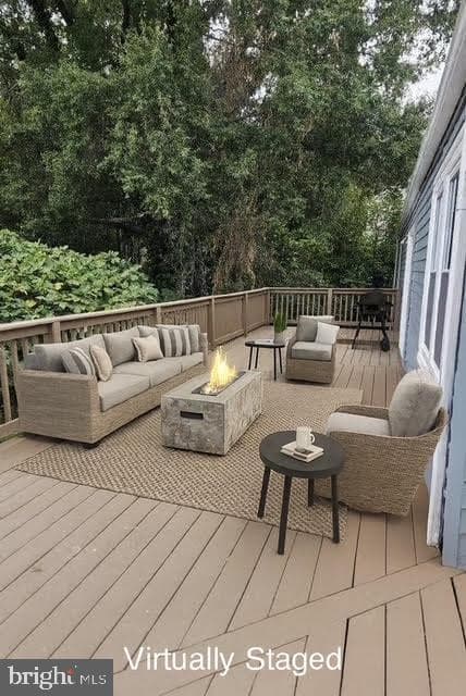 315 Bentwood Drive photo 3