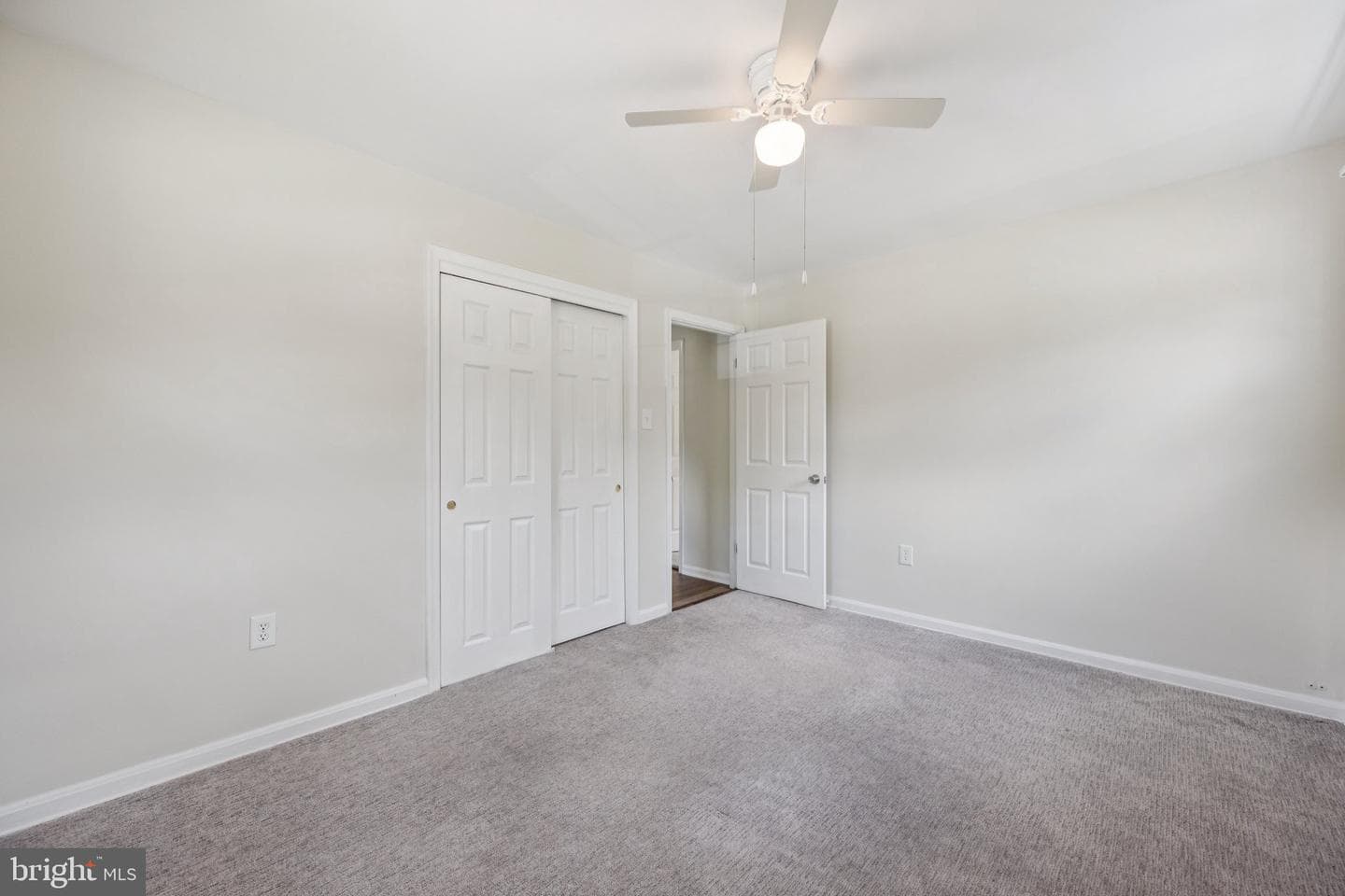6109 Claridge Road photo 17