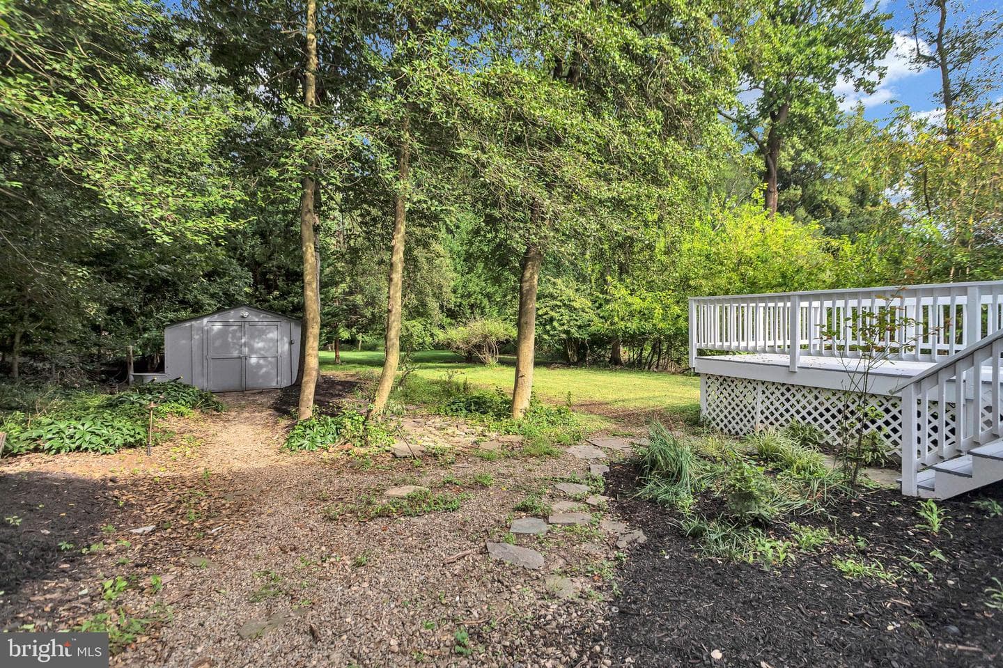 15903 Sherwood Avenue photo 33