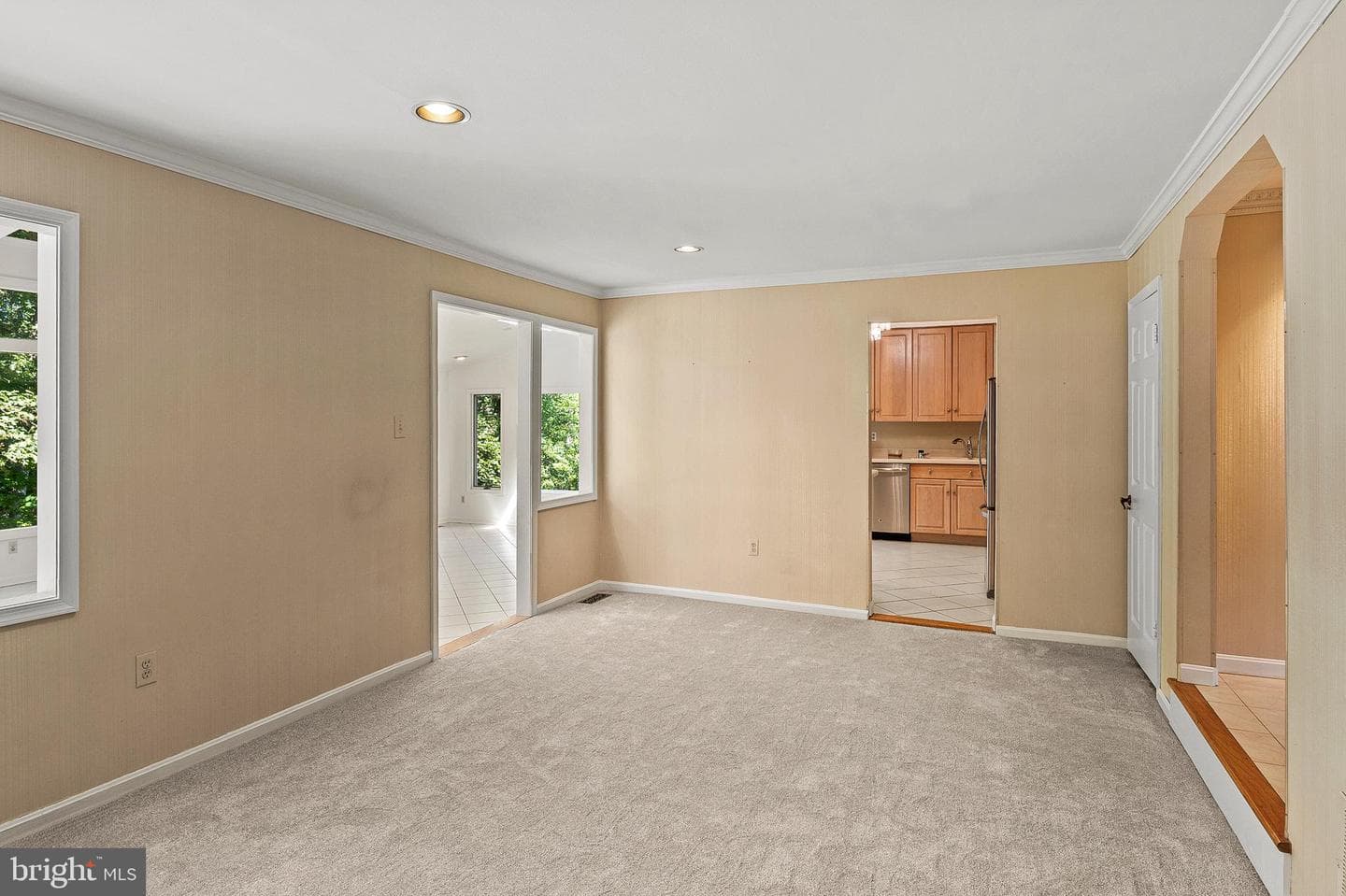8424 Oak Stream Drive photo 18