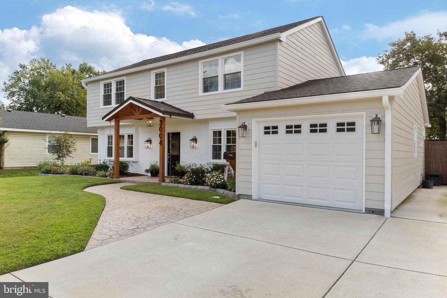 3004 Belair Drive photo 2