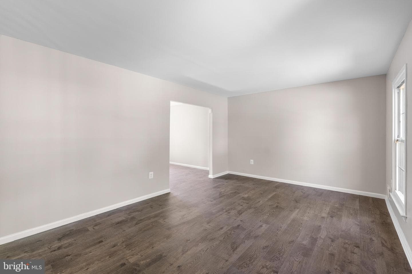 2101 Willowtree Lane photo 10