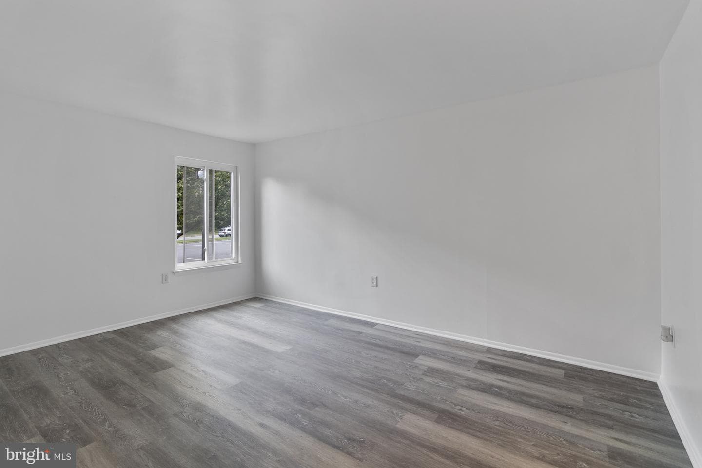 7824 Hanover Parkway #432 photo 23