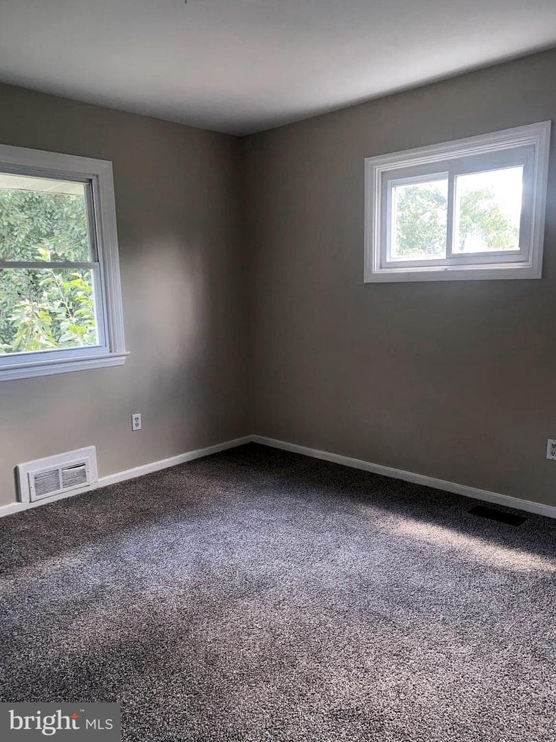 5115 72nd Avenue photo 8