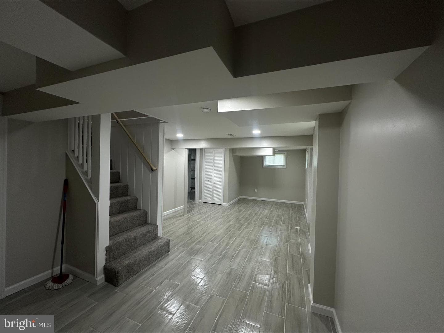 6515 Grafton Street photo 10