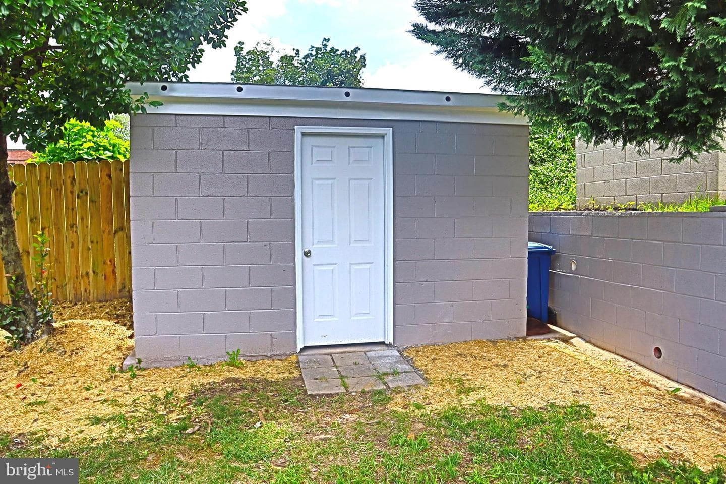 1513 Jefferson Street photo 33