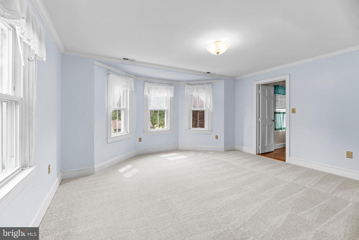 17300 Aquasco Farm Road photo 34