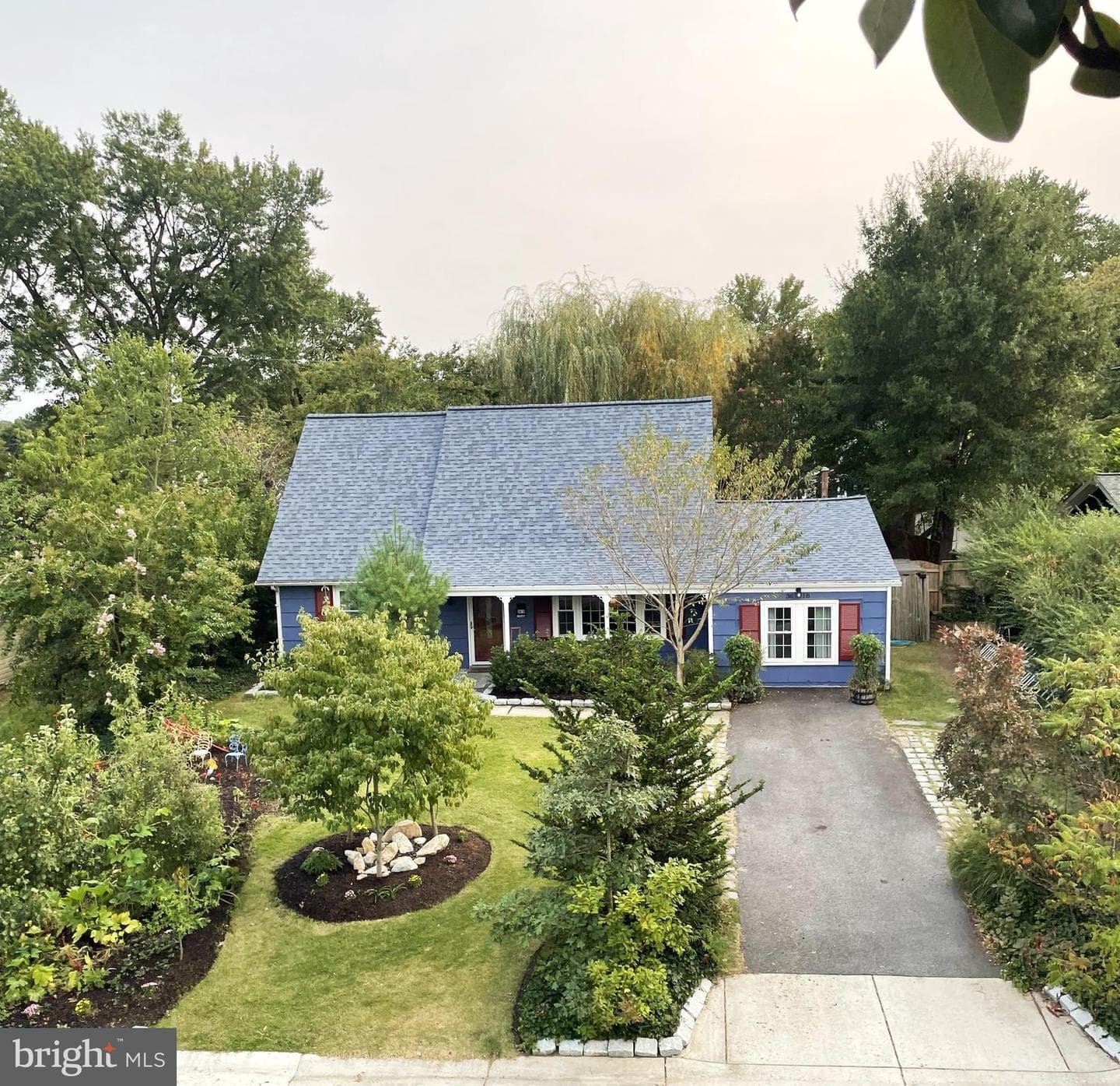 3618 Maroon Lane photo 2