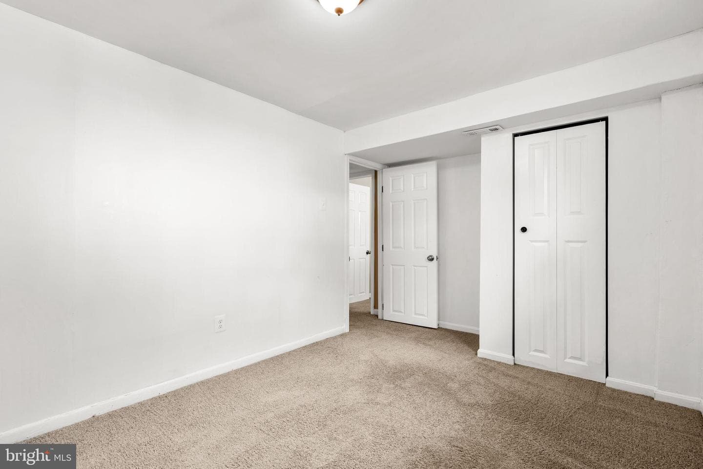 5 Sultan Avenue photo 35