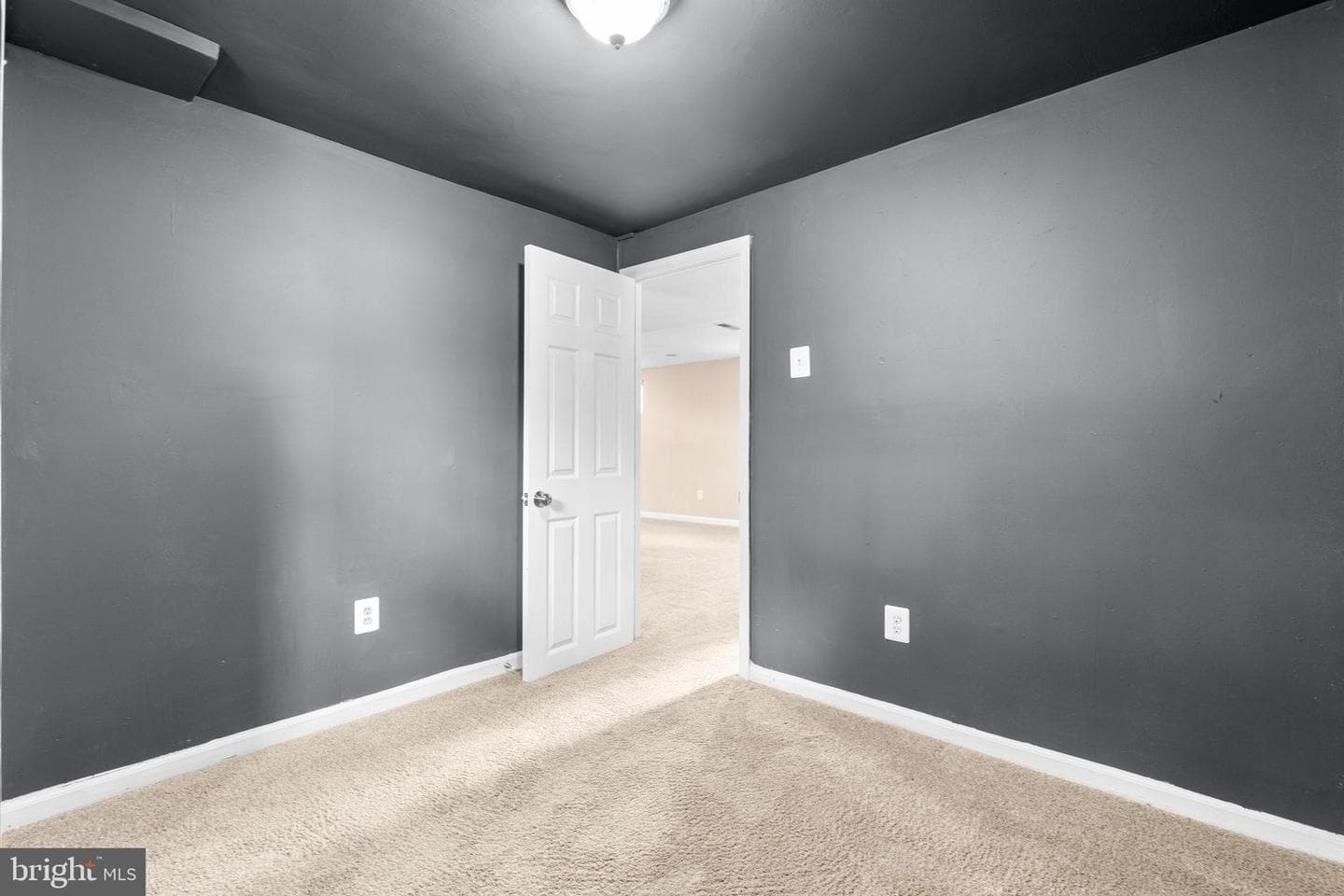 5 Sultan Avenue photo 39