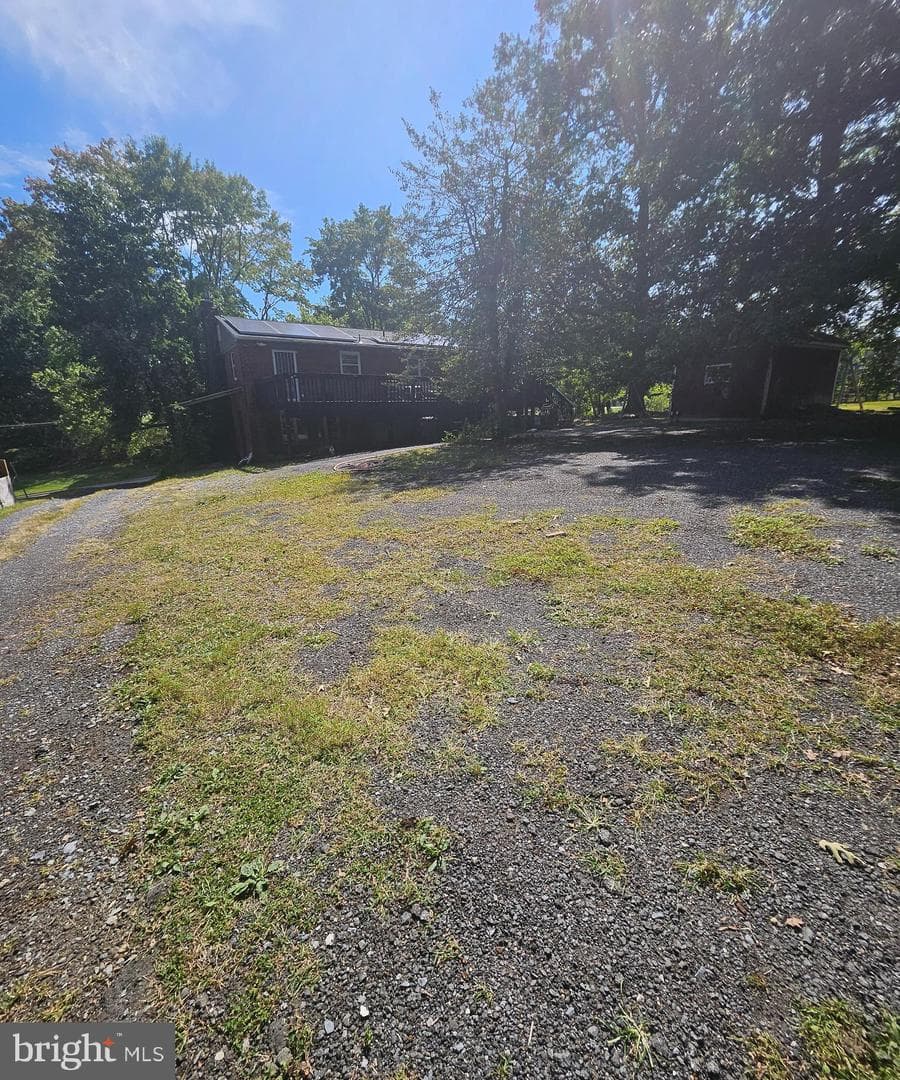 9012 Doris Drive photo 11